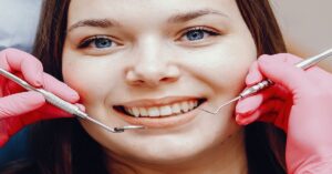 Diş Eti Estetiği Nedir